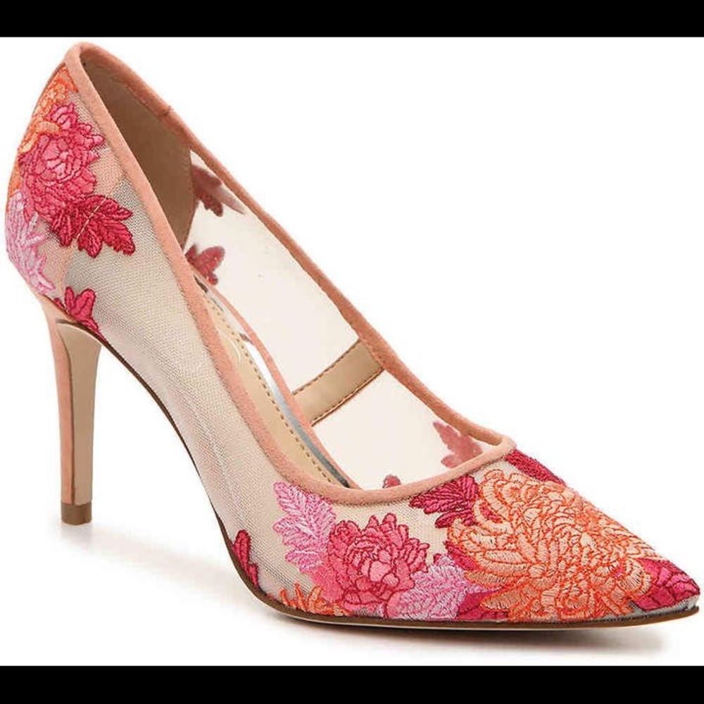 Jessica Simpson Embroidered Mesh Cipinola Pump